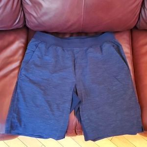 Lululemon XL Heather Blue 11" Linerless T.H.E. Short